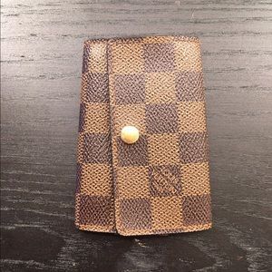 Louis Vuitton 6 key holder